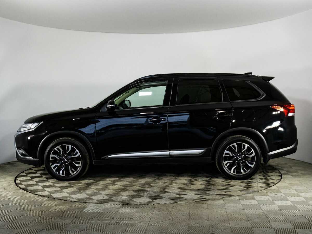 Mitsubishi Outlander, 2021 Фото №8