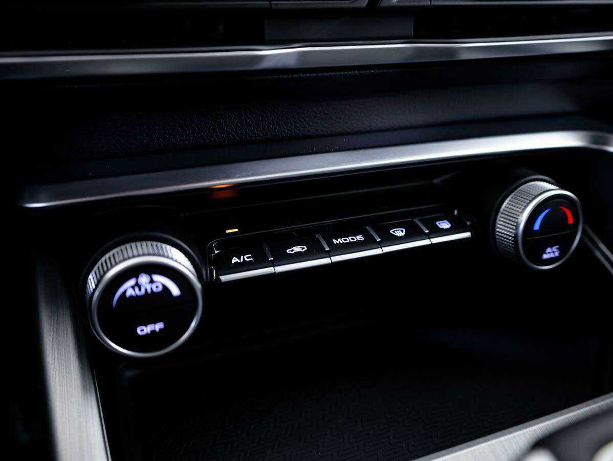 Geely Coolray, 2021 Фото №20