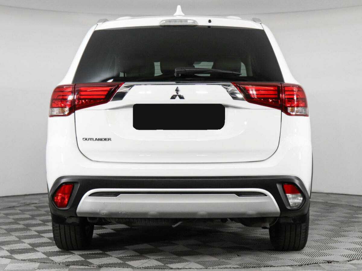 Mitsubishi Outlander, 2021 Фото №6