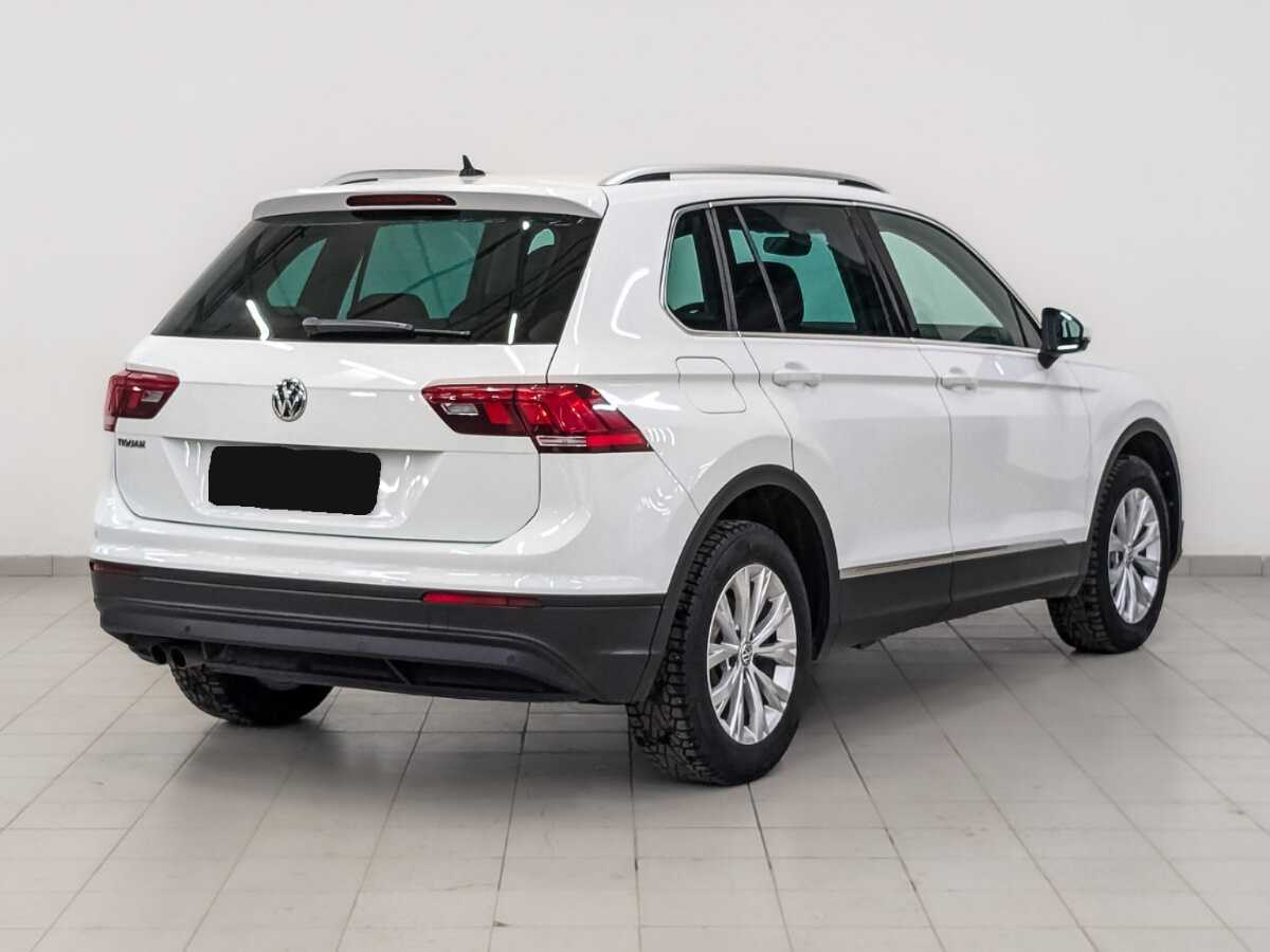 Volkswagen Tiguan, 2018 Фото №5