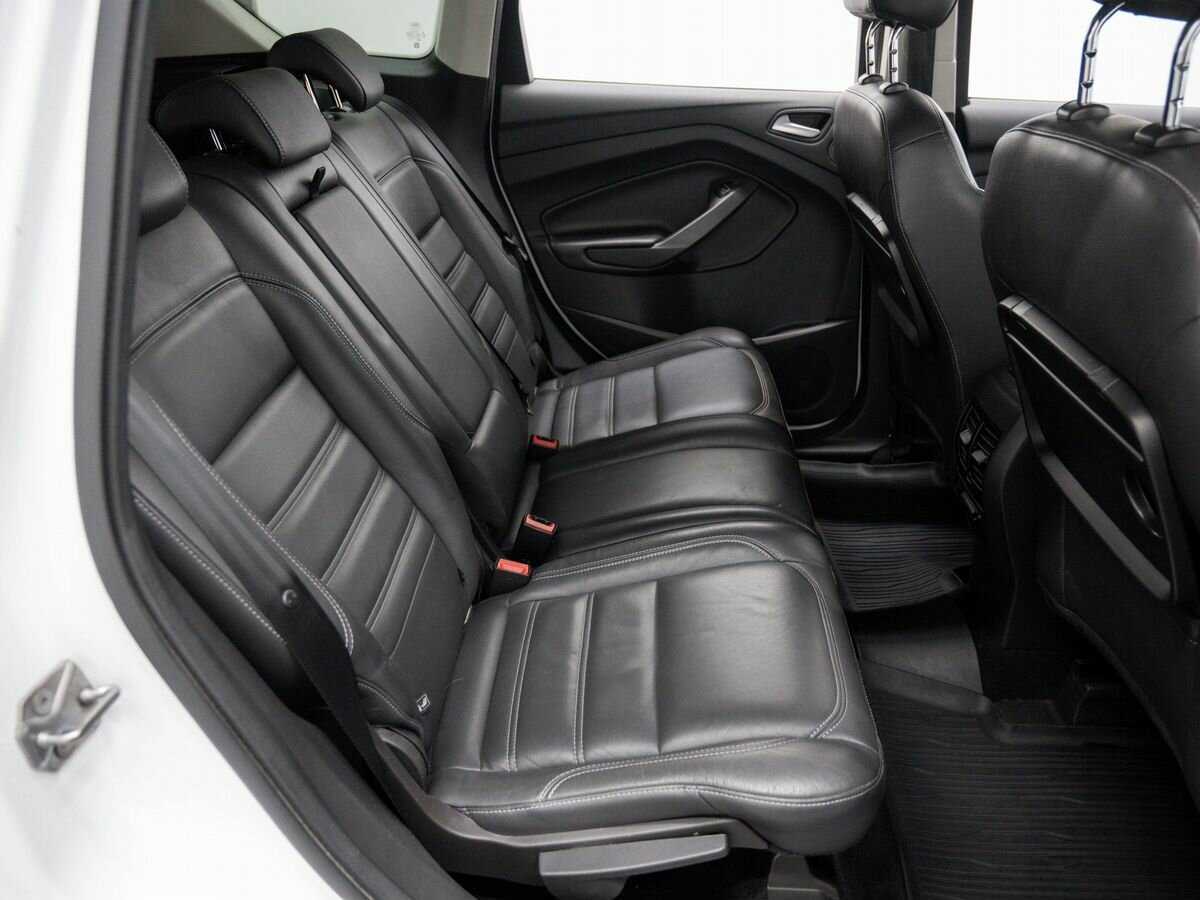 Ford Kuga, 2016 Фото №9