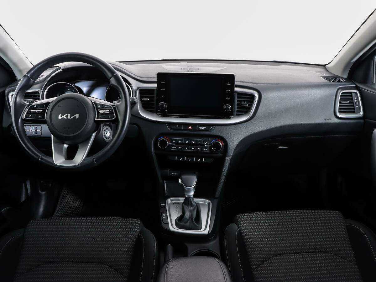 Kia XCeed, 2021 Фото №8