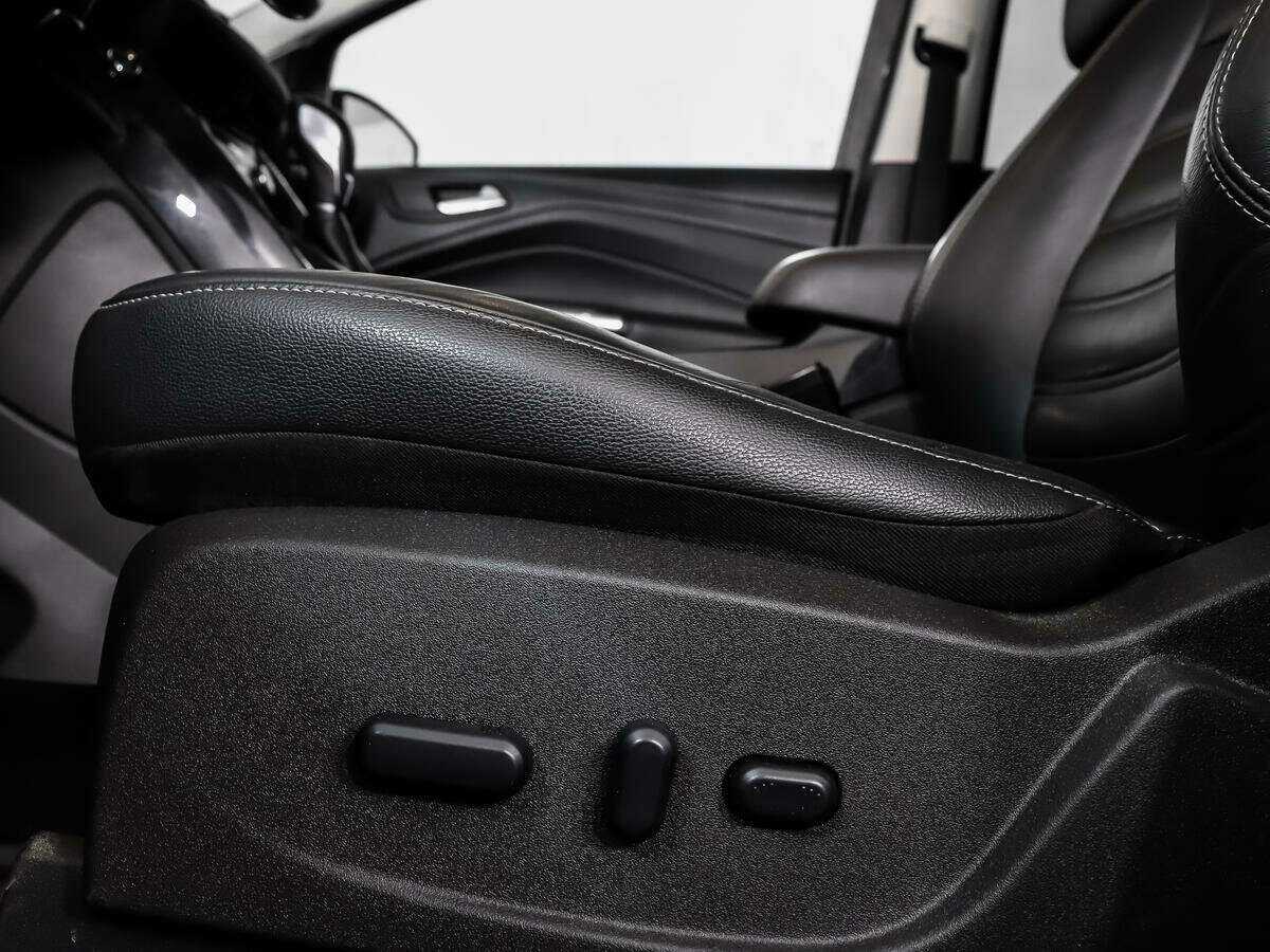 Ford Kuga, 2016 Фото №8