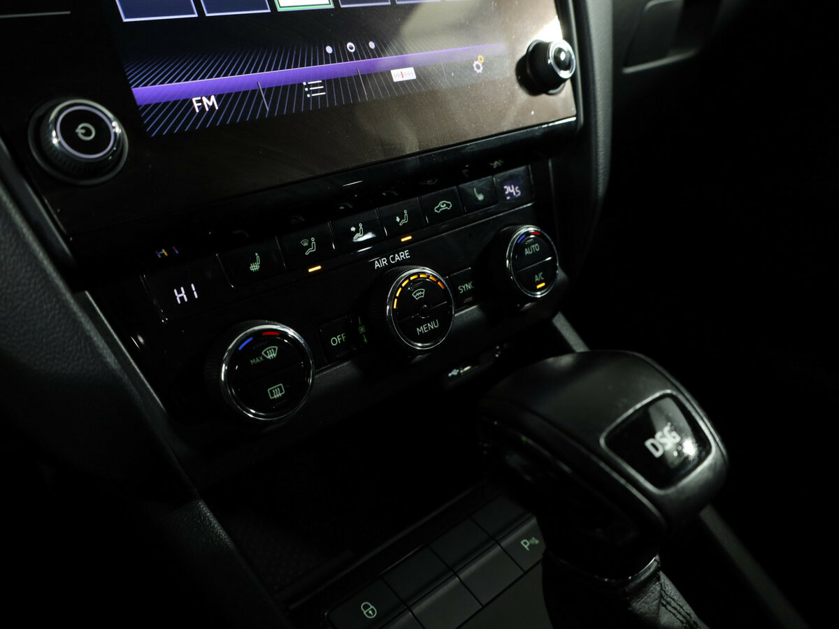 Skoda Octavia III (A7) Рестайлинг, 2017 Фото №19