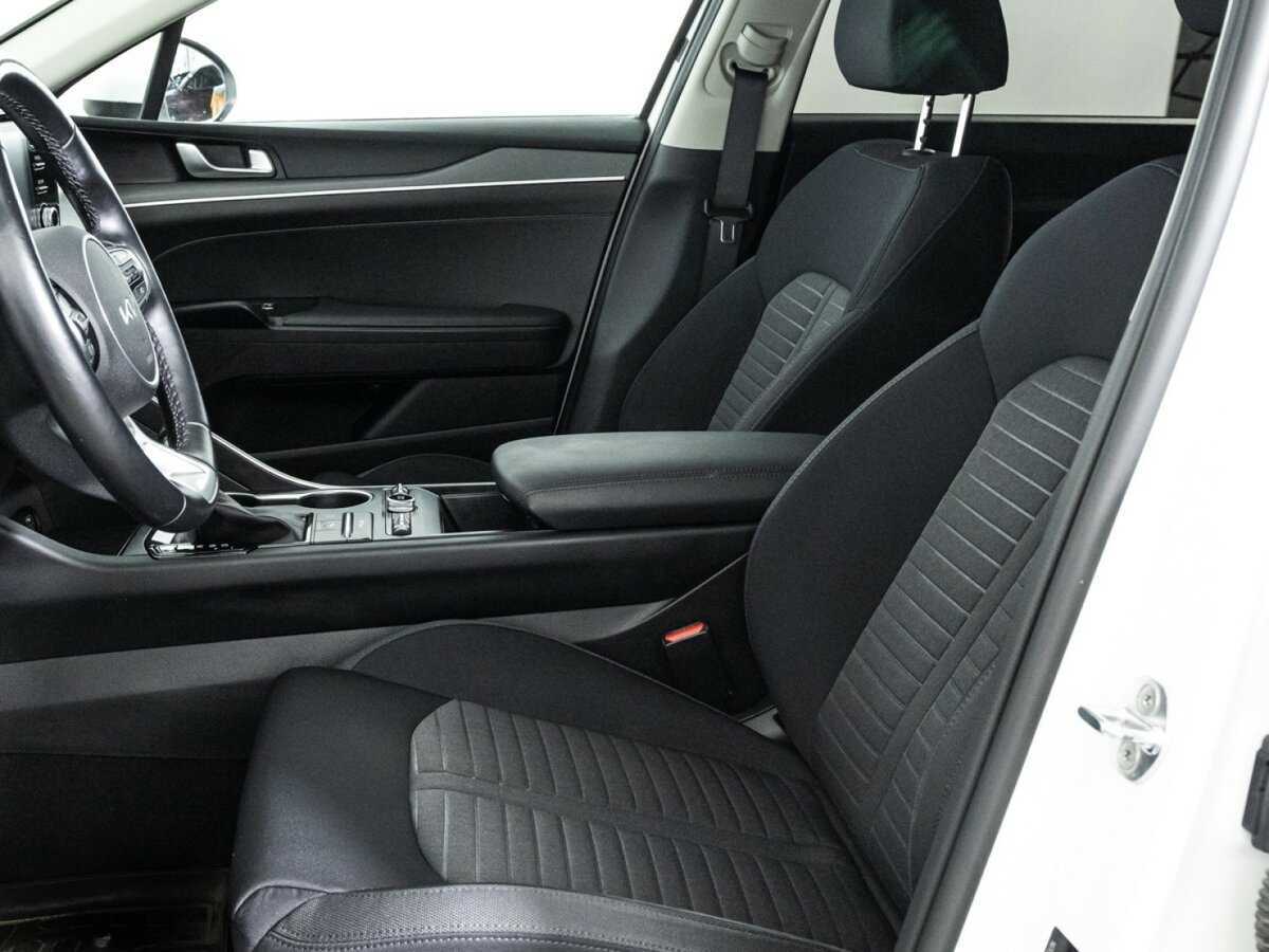 Kia K5, 2021 Фото №16