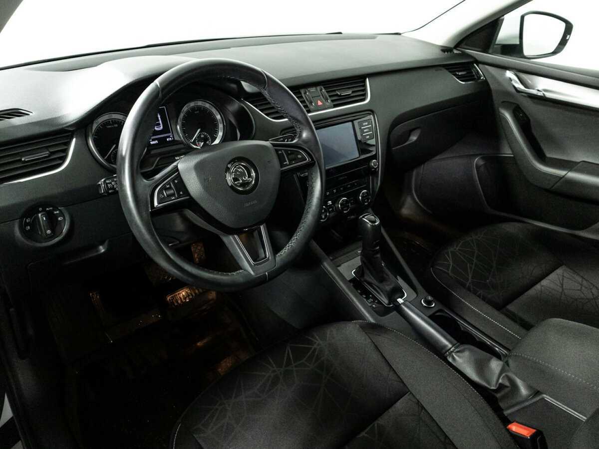 Skoda Octavia, 2019 Фото №11