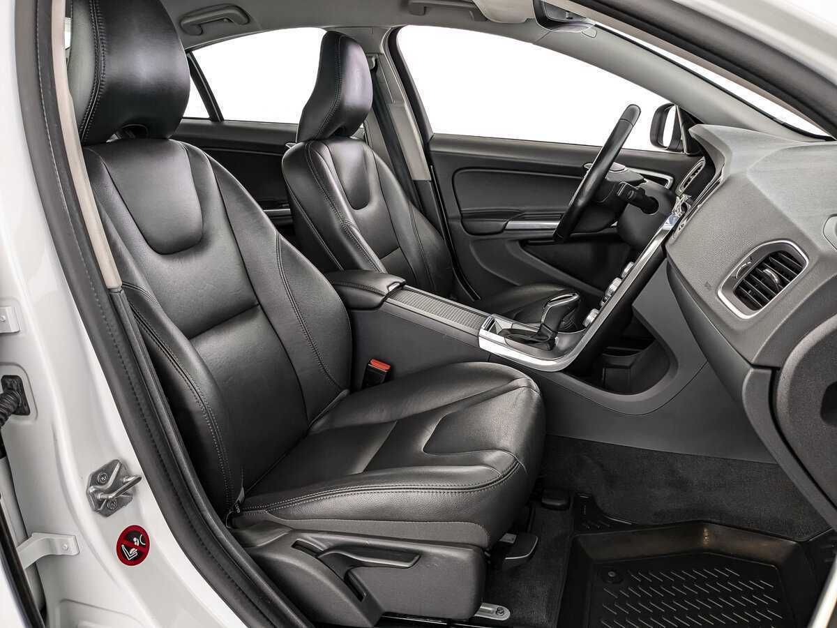 Volvo S60, 2016 Фото №20