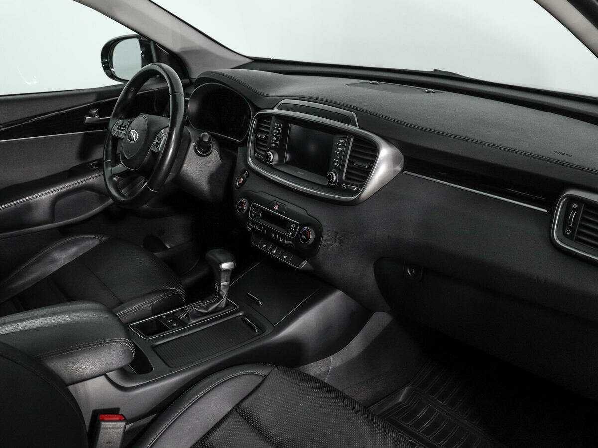 Kia Sorento, 2019 Фото №14