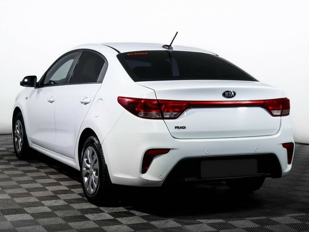 Kia Rio, 2017 Фото №7