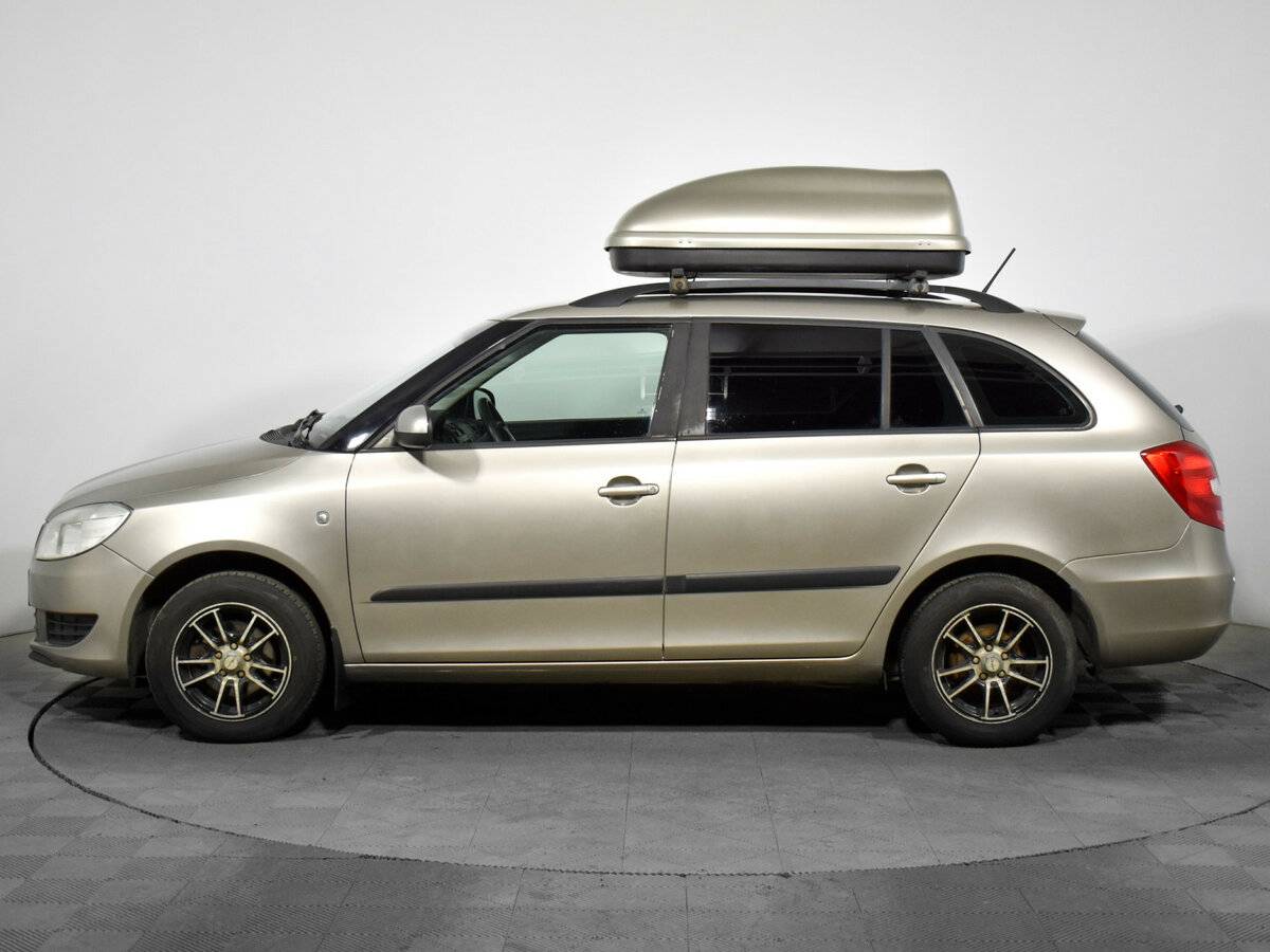 Skoda Fabia II Рестайлинг, 2012 Фото №8