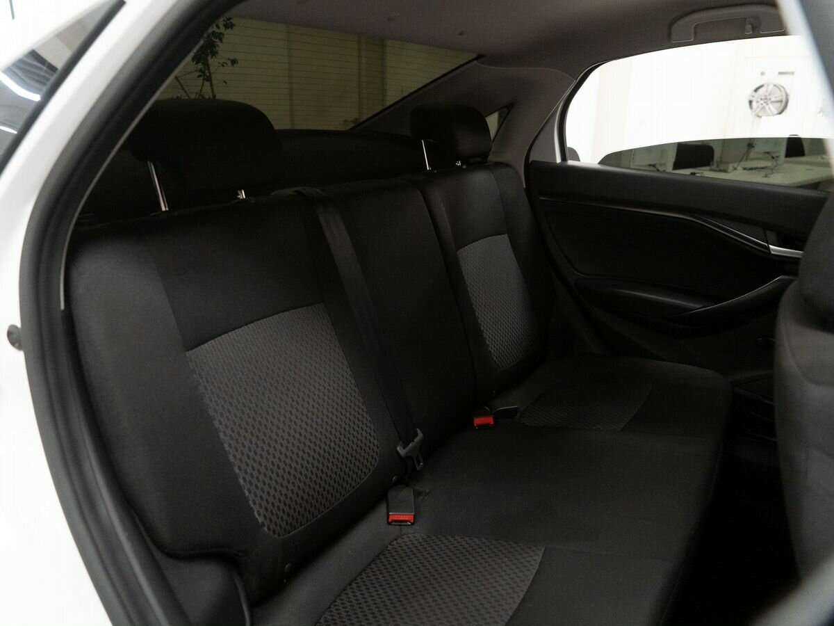 Lada (ВАЗ) Vesta, 2021 Фото №8