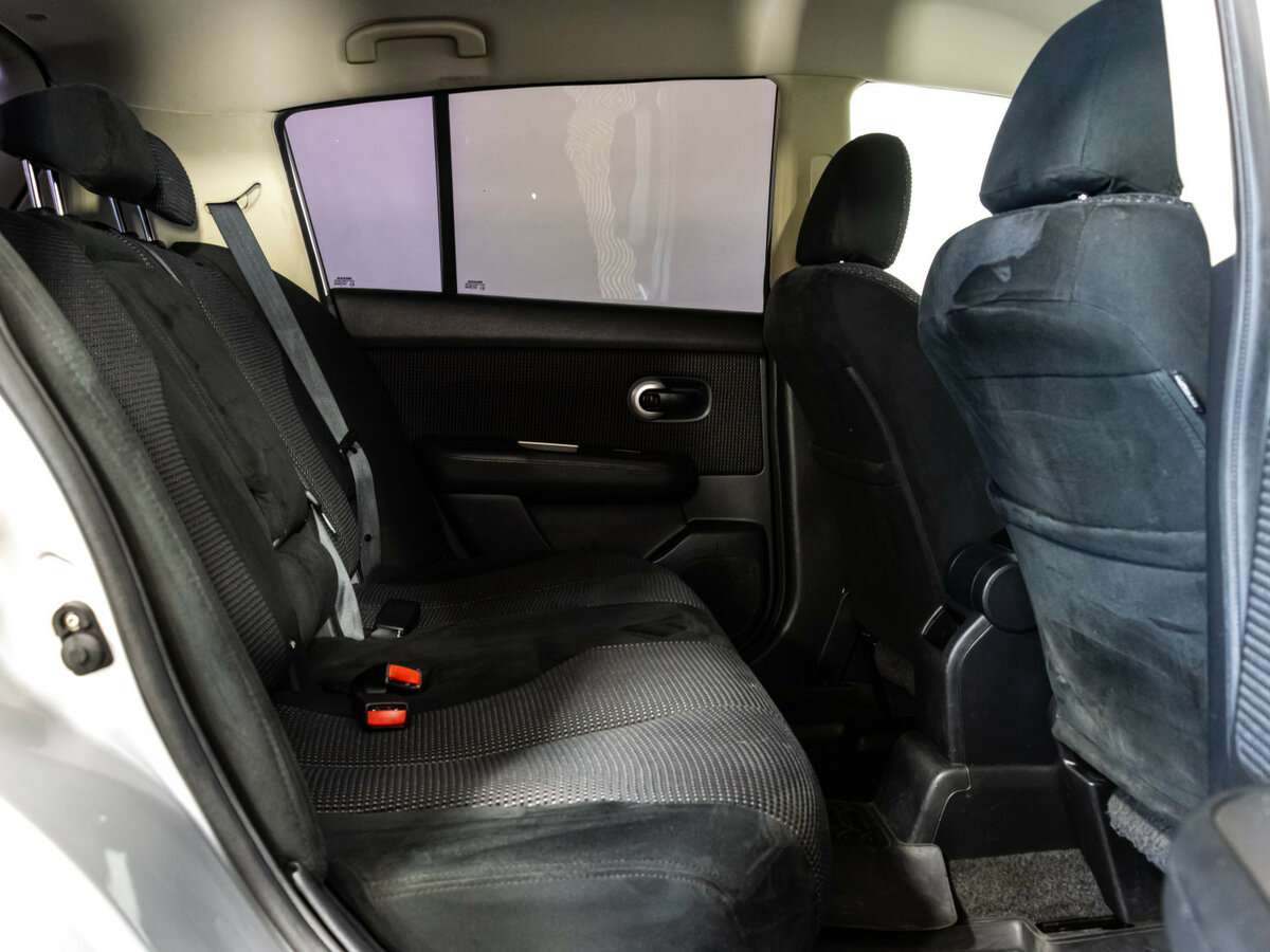 Nissan Tiida, 2013 Фото №13