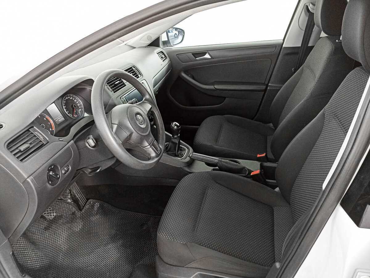 Volkswagen Jetta, 2014 Фото №16