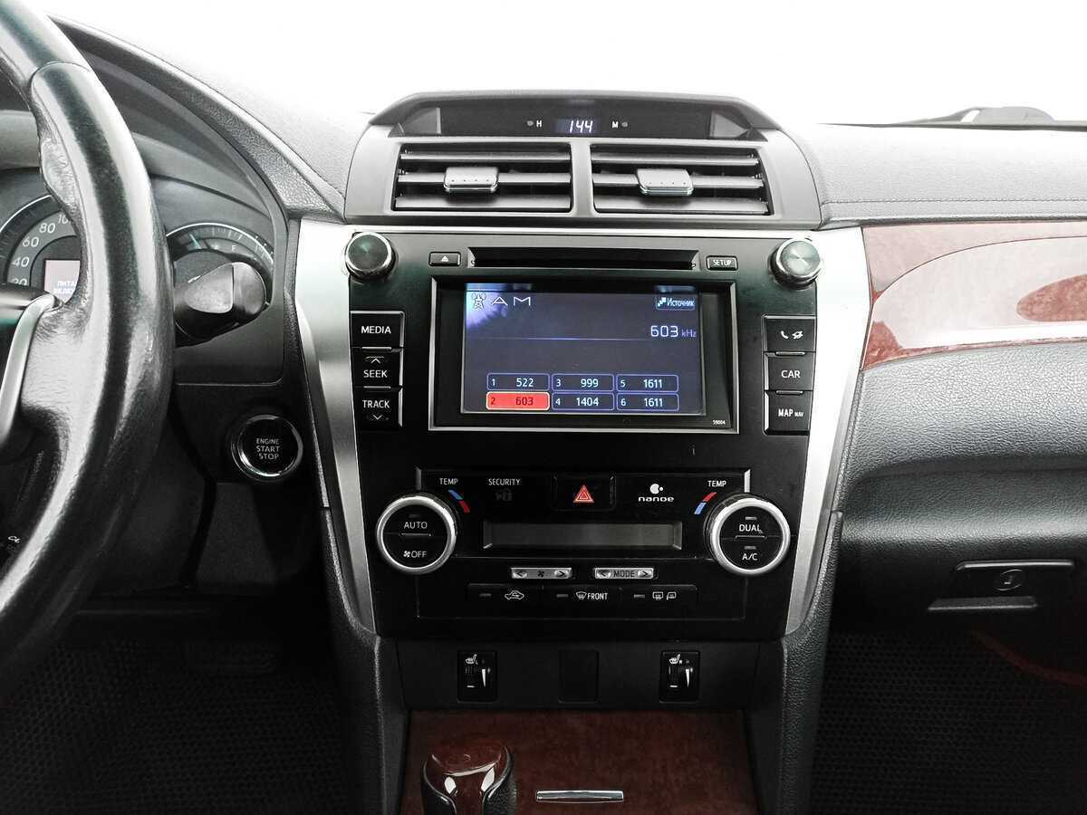 Toyota Camry, 2014 Фото №11