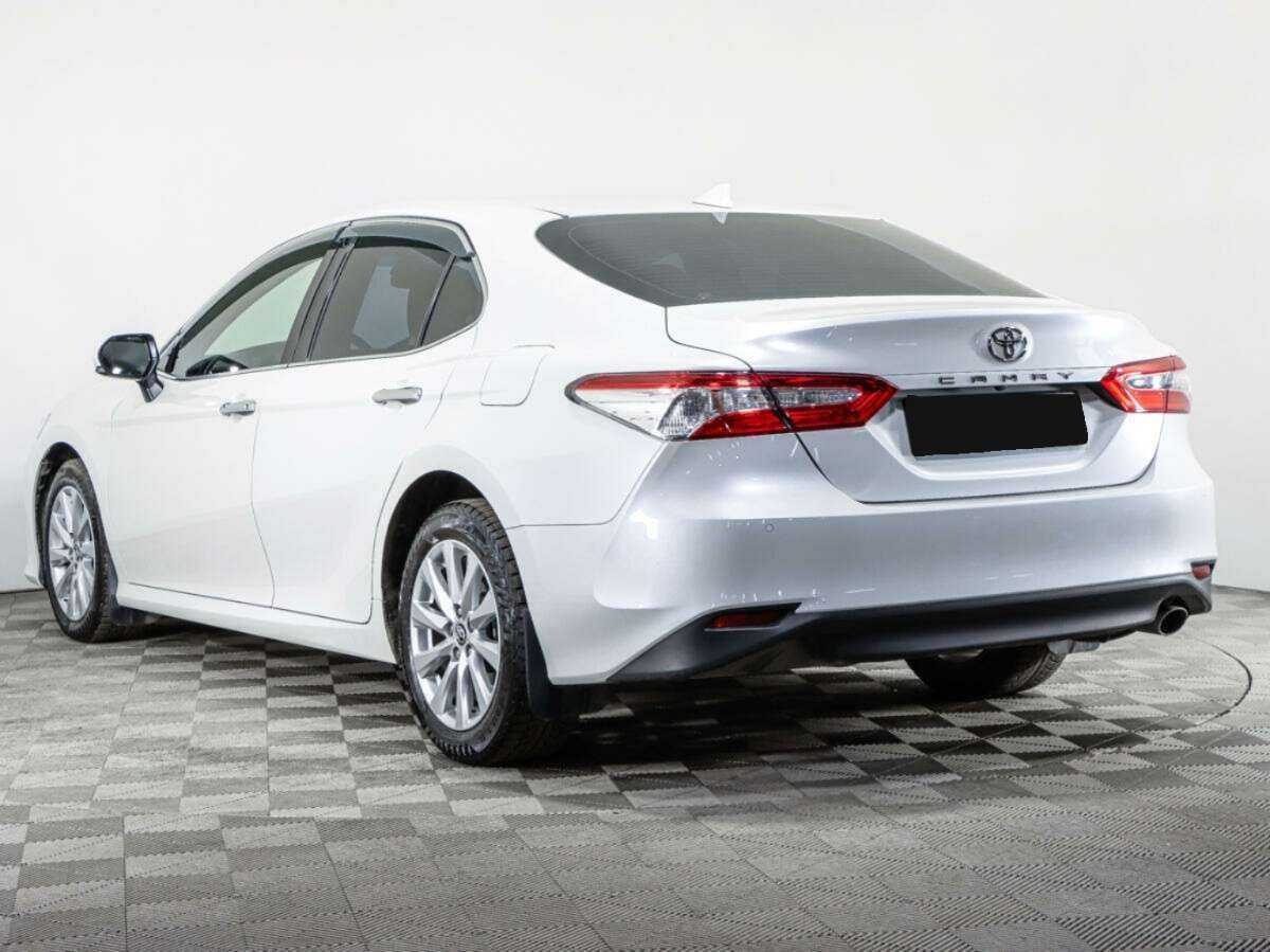 Toyota Camry, 2018 Фото №7