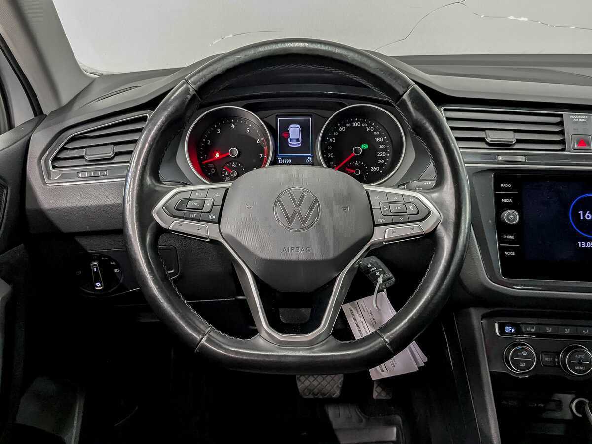 Volkswagen Tiguan, 2021 Фото №20