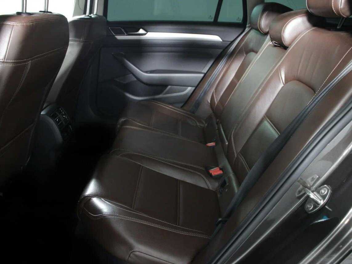 Volkswagen Passat DSG7, 2017 Фото №10