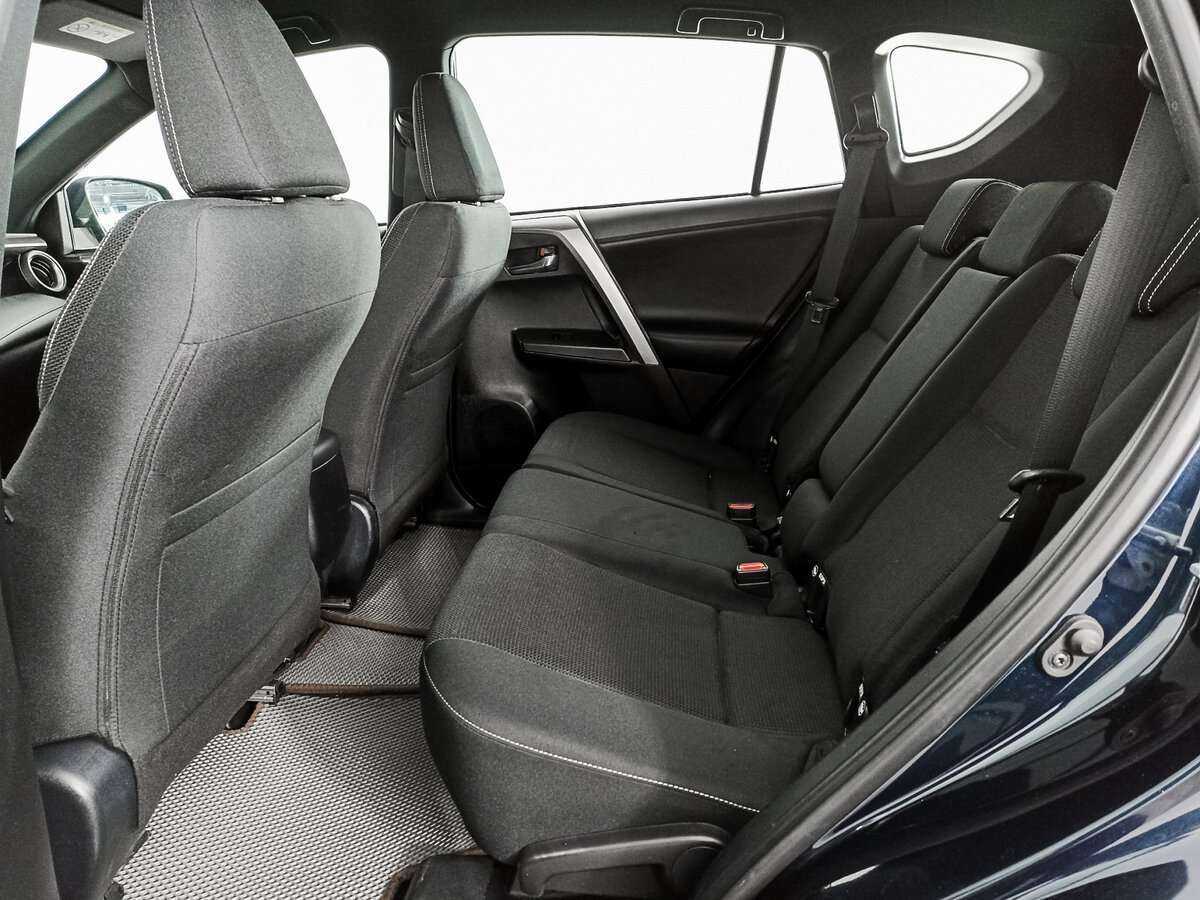 Toyota RAV4, 2019 Фото №12
