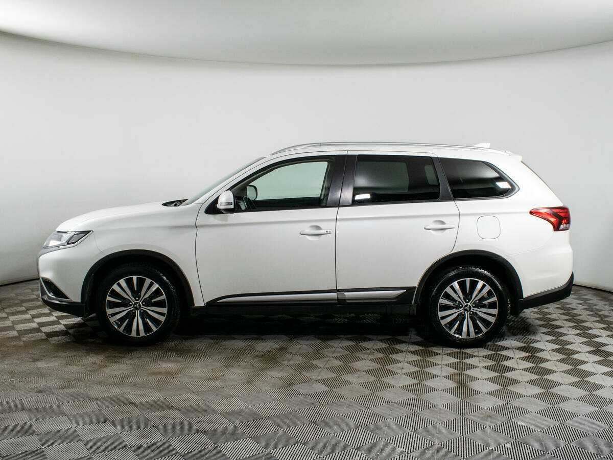 Mitsubishi Outlander, 2020 Фото №8