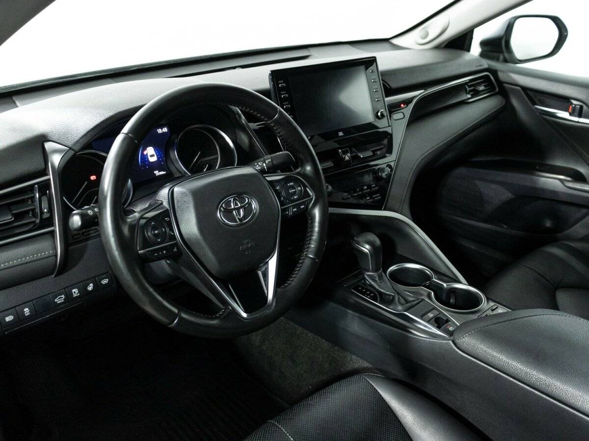 Toyota Camry VIII (XV70) Рестайлинг, 2021 Фото №10