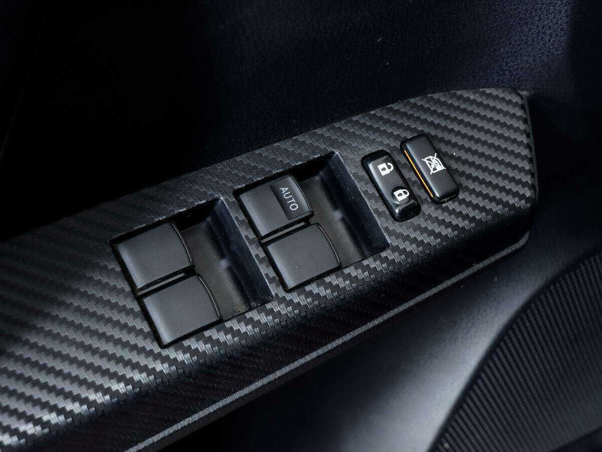 Toyota RAV4, 2015 Фото №10