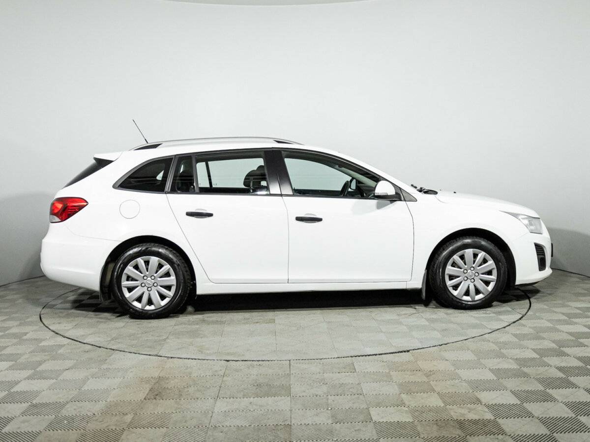Chevrolet Cruze I Рестайлинг, 2014 Фото №4