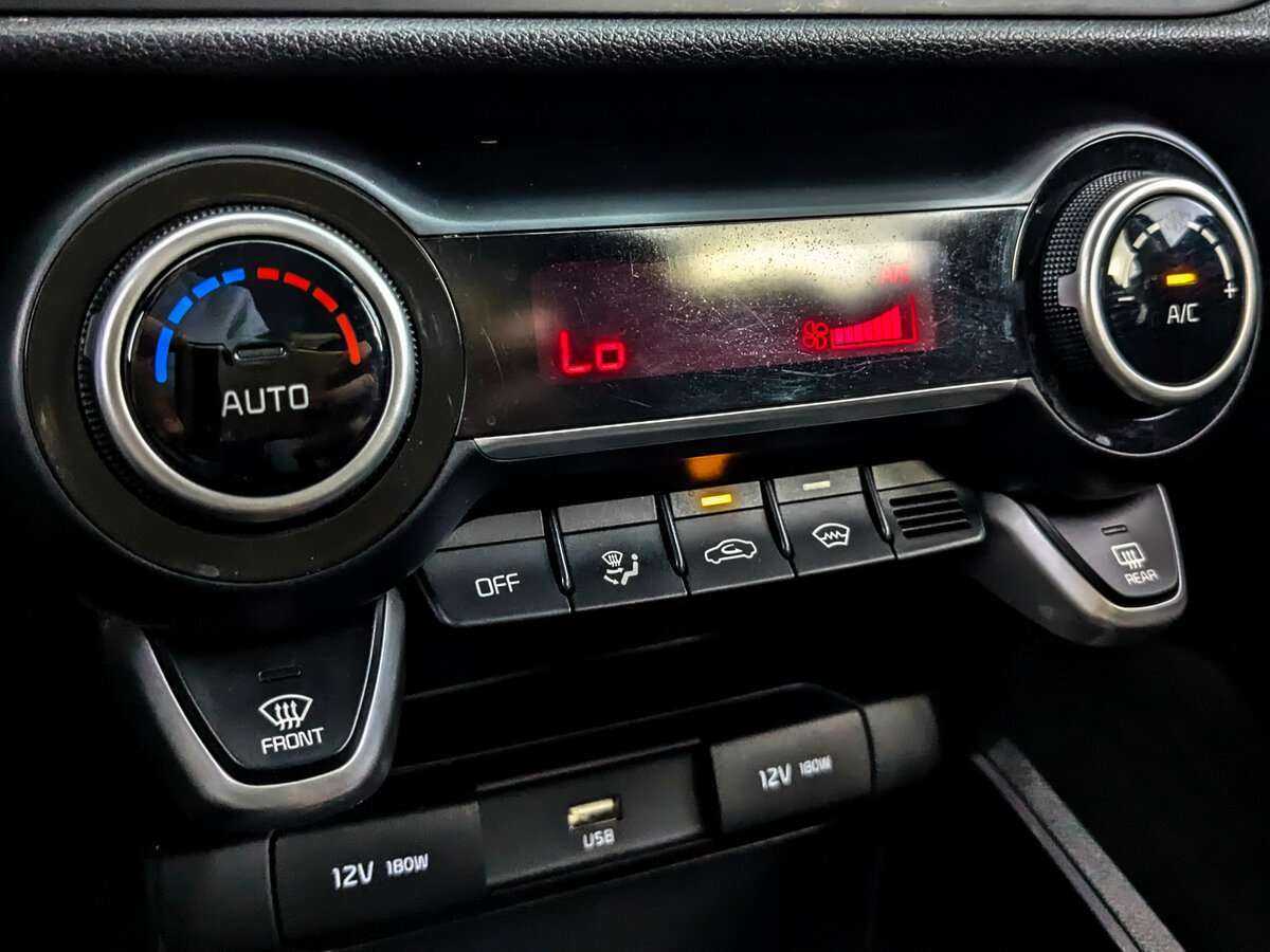 Kia Rio, 2021 Фото №21