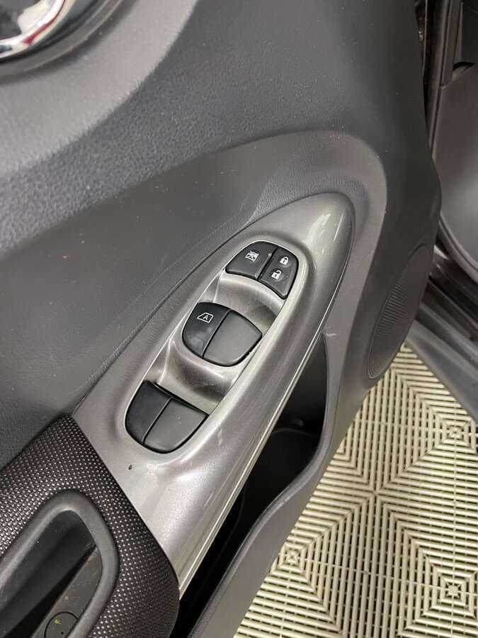 Nissan Juke, 2012 Фото №17