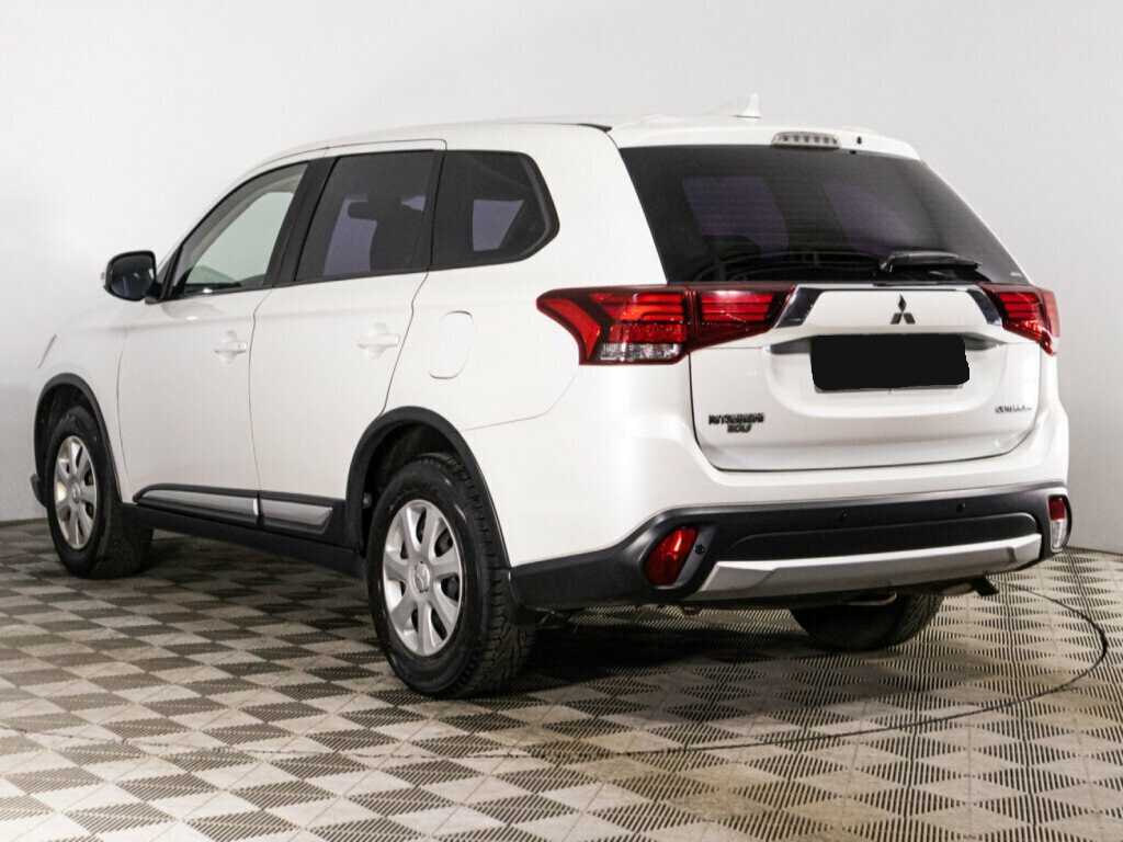 Mitsubishi Outlander, 2018 Фото №7