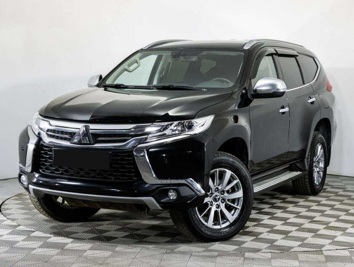 Mitsubishi Pajero Sport, 2017 Фото №1