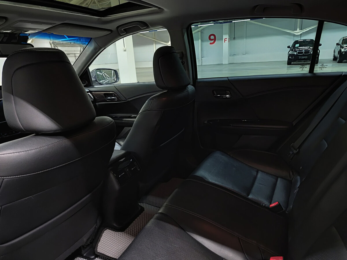 Honda Accord IX Рестайлинг, 2016 Фото №12