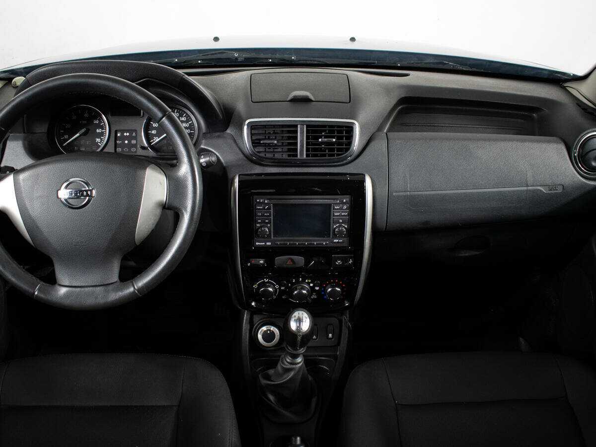 Nissan Terrano, 2014 Фото №12