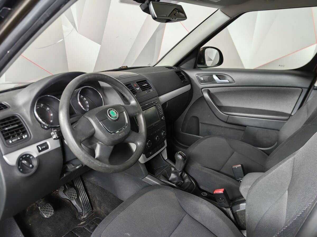 Skoda Yeti, 2012 Фото №12