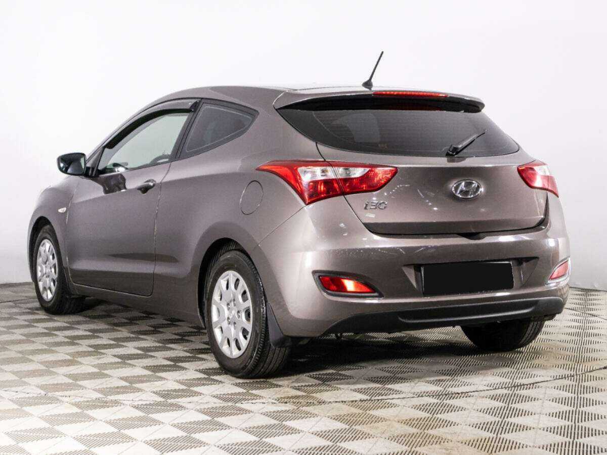 Hyundai i30, 2013 Фото №7