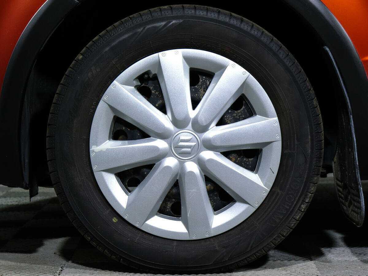 Suzuki SX4, 2012 Фото №15