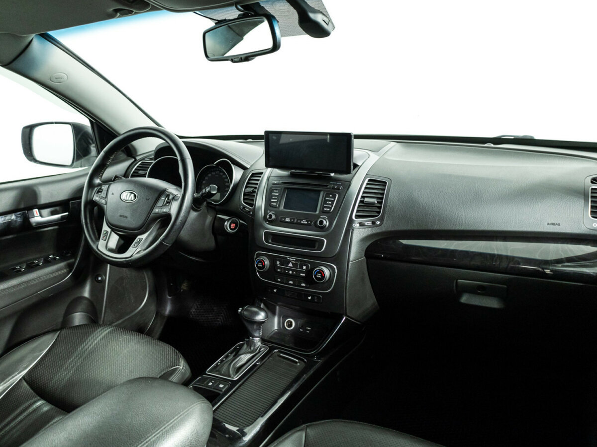 Kia Sorento II Рестайлинг, 2019 Фото №9