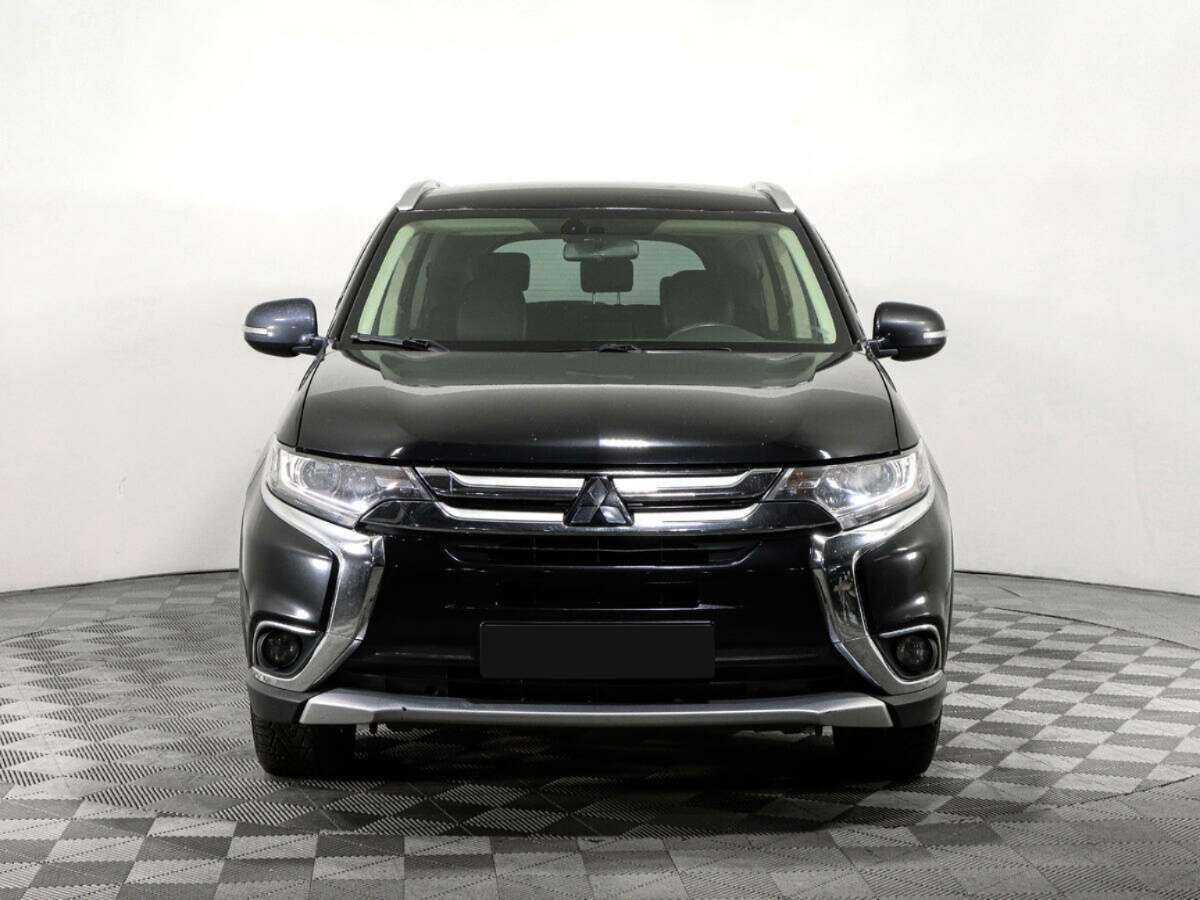 Mitsubishi Outlander, 2018 Фото №2