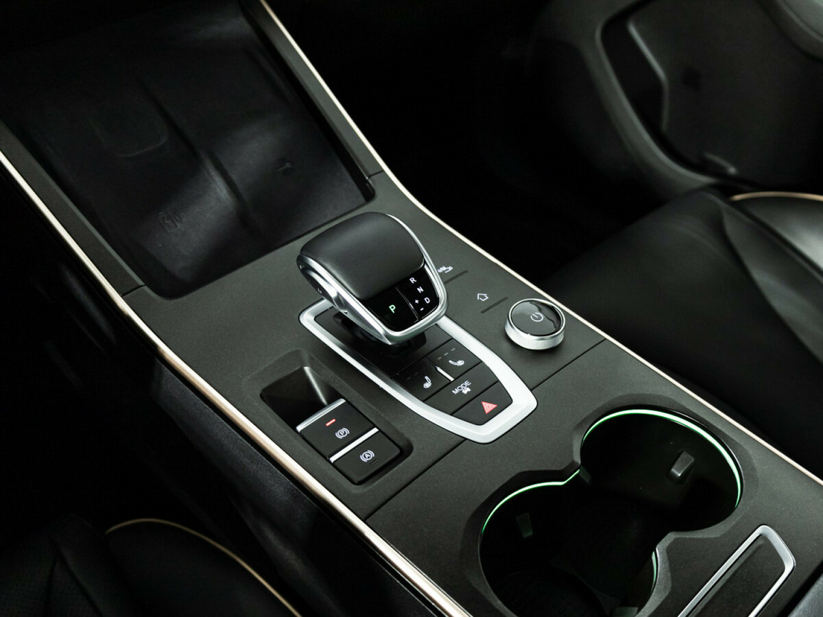 Omoda C5 I, 2023 Фото №19