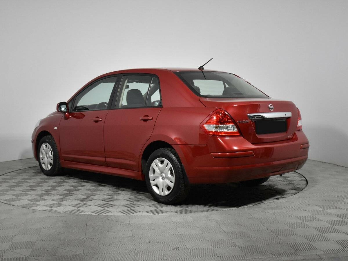 Nissan Tiida, 2012 Фото №7