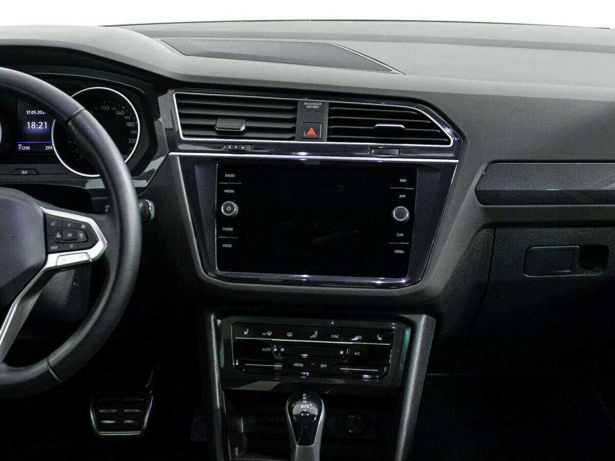 Volkswagen Tiguan, 2022 Фото №14