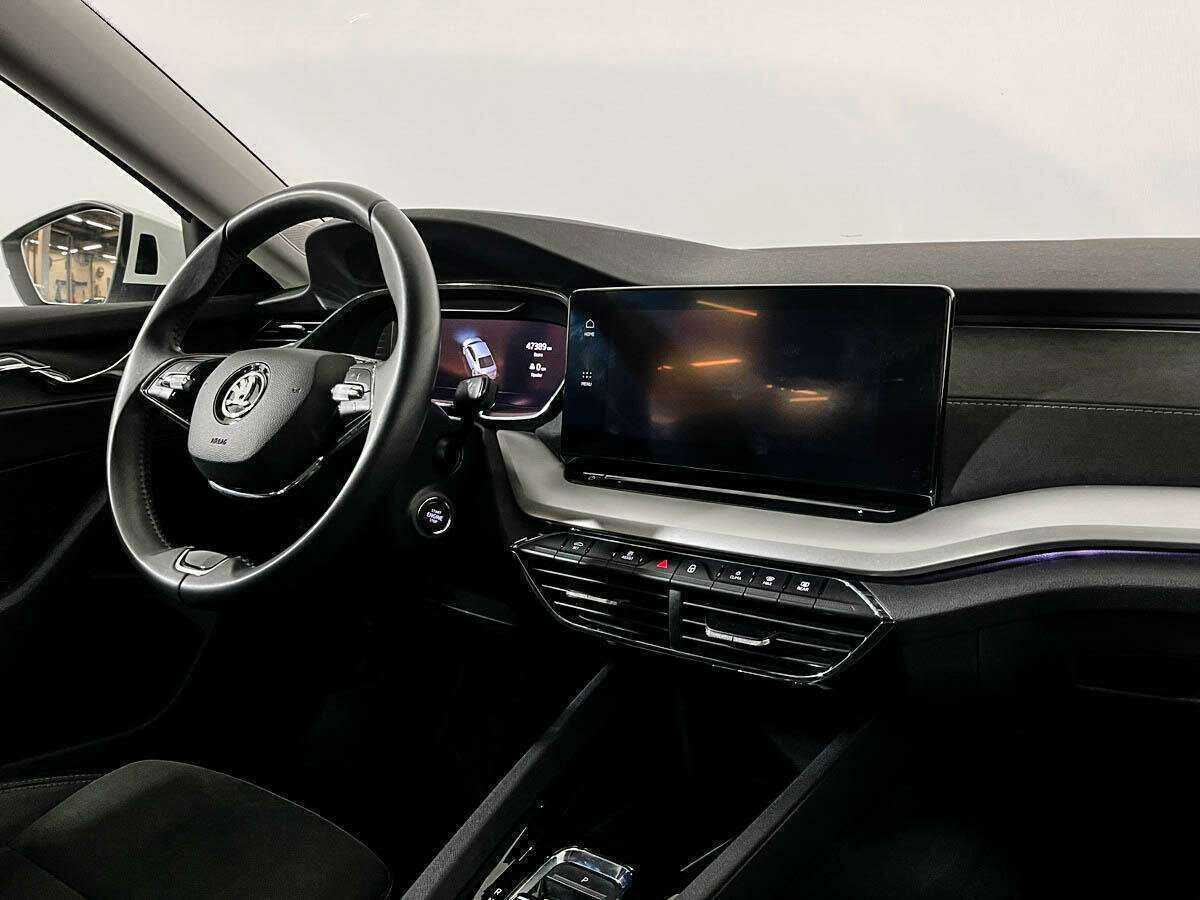 Skoda Octavia, 2021 Фото №9