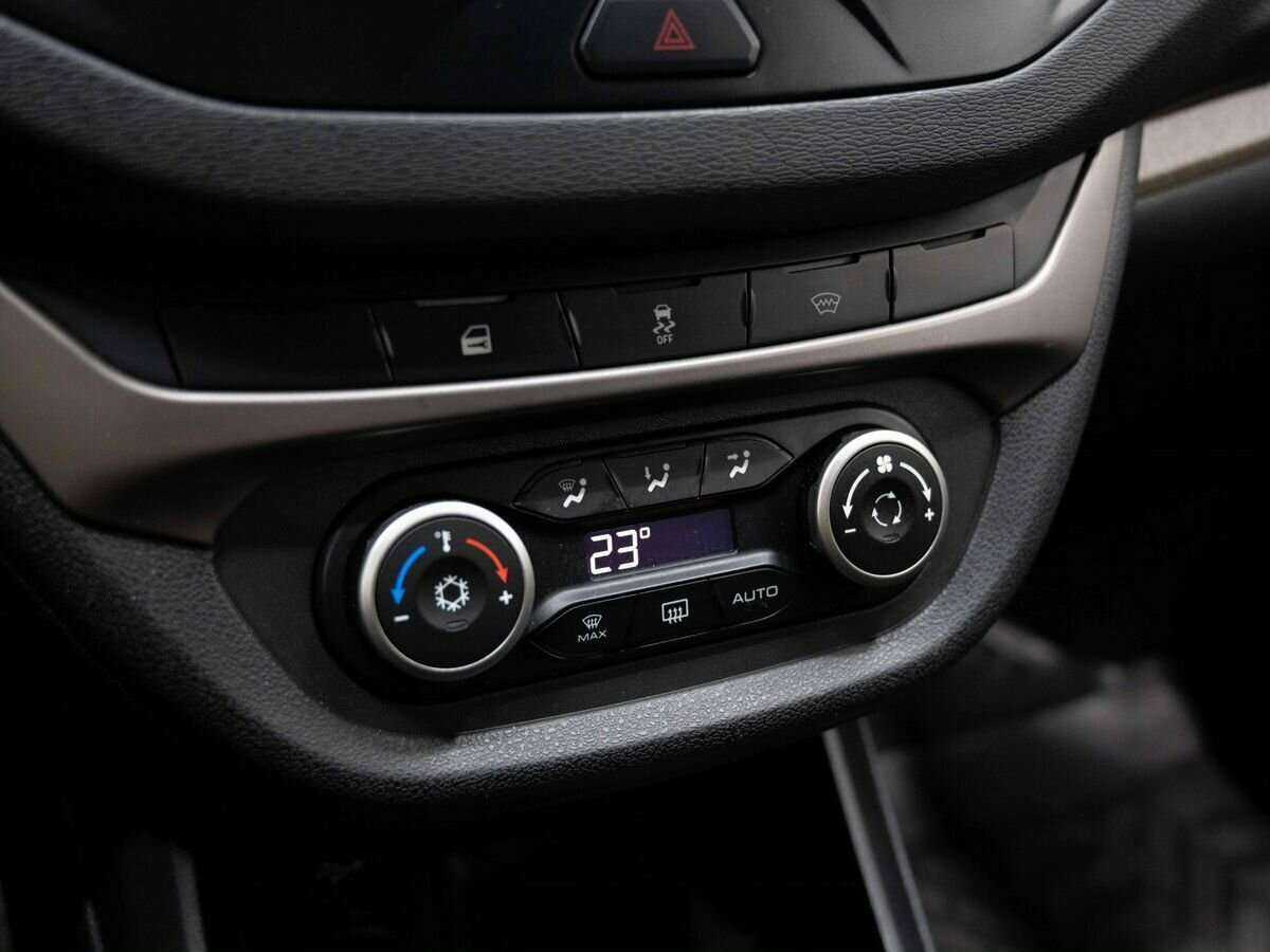 Lada (ВАЗ) Vesta, 2018 Фото №23