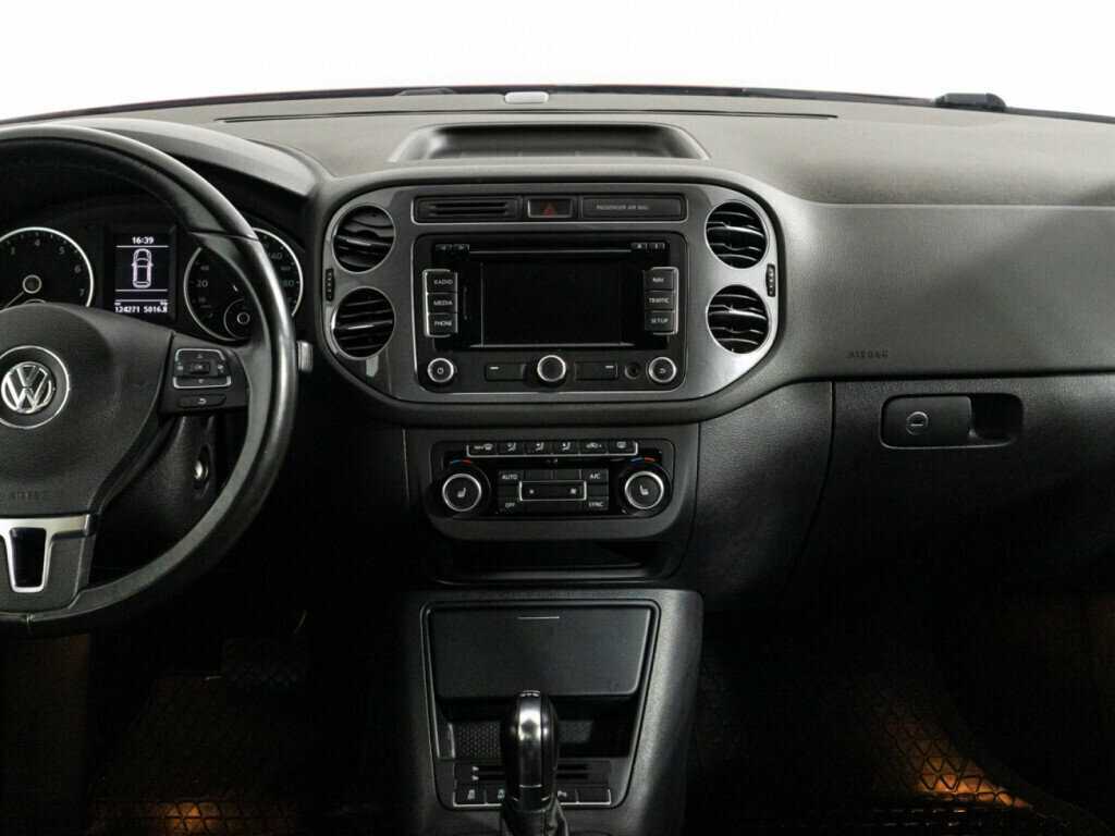 Volkswagen Tiguan, 2012 Фото №14