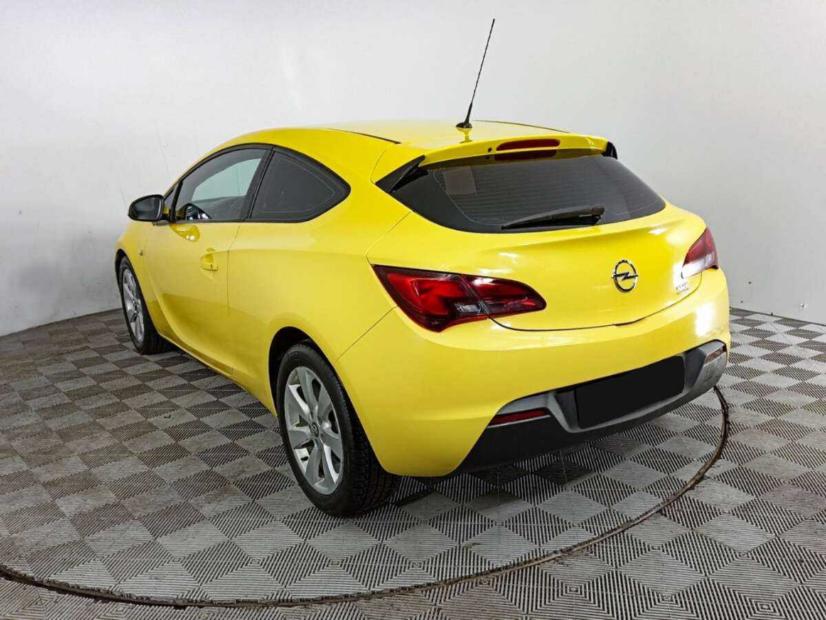 Opel Astra GTC, 2014 Фото №6