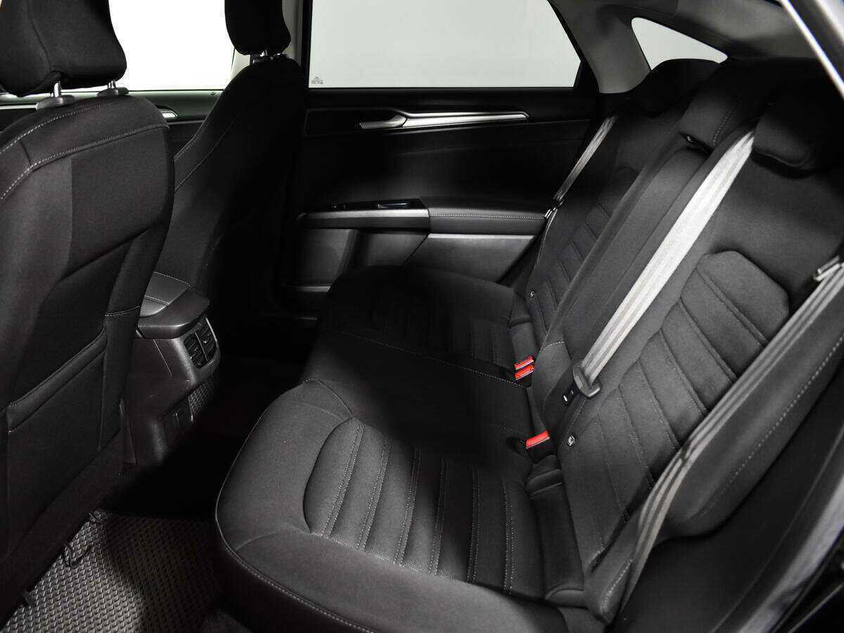 Ford Mondeo, 2019 Фото №10