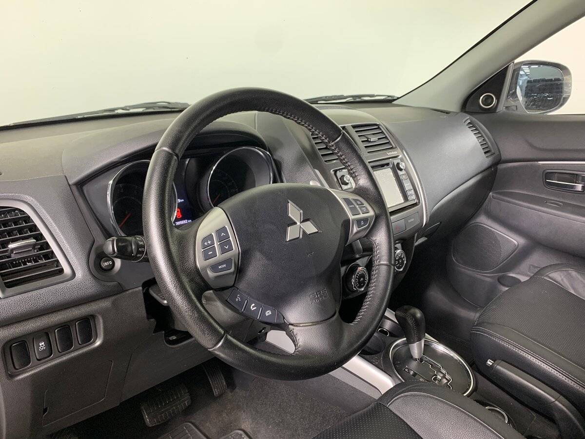 Mitsubishi ASX, 2012 Фото №11