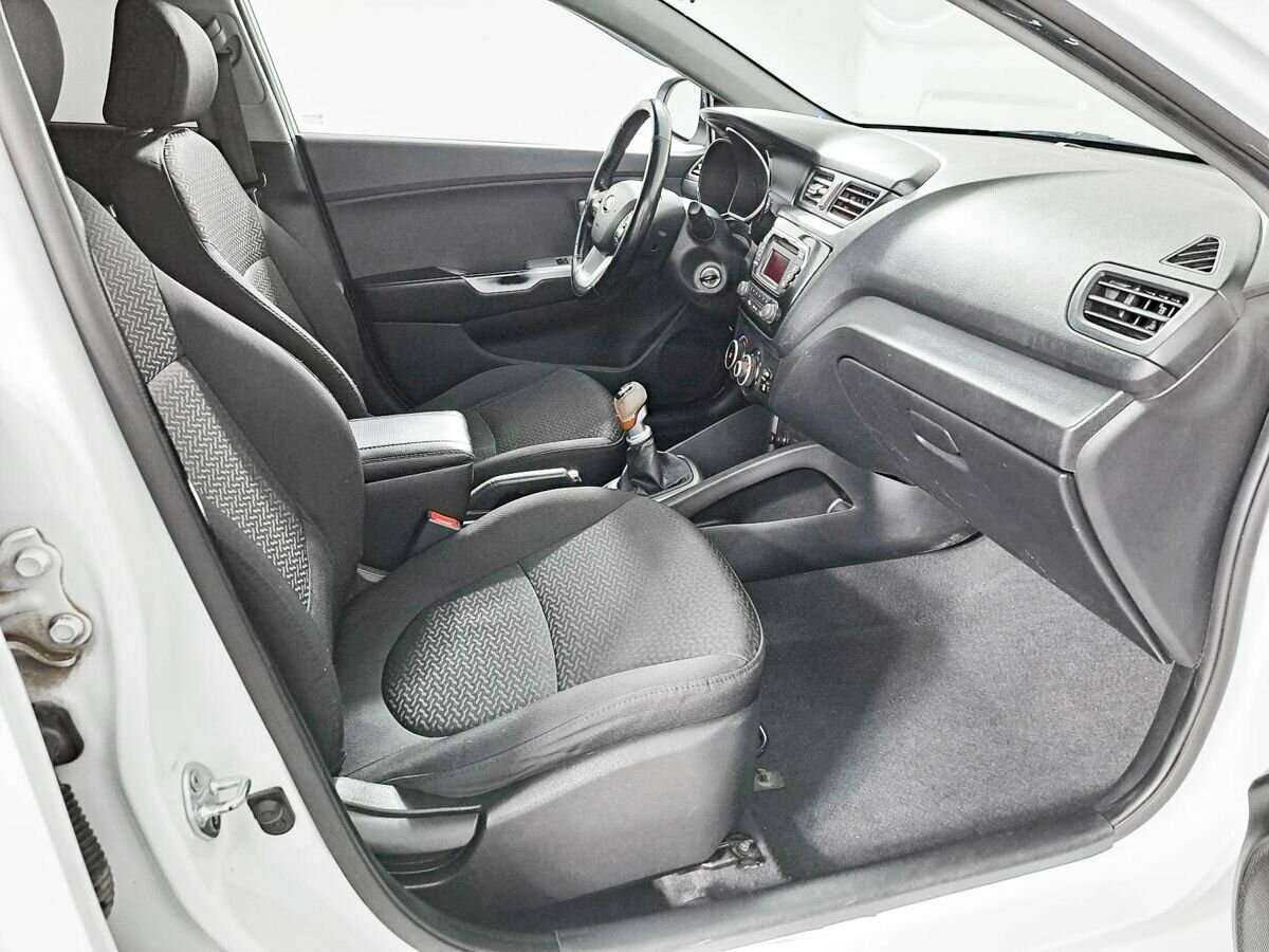 Kia Rio, 2014 Фото №9