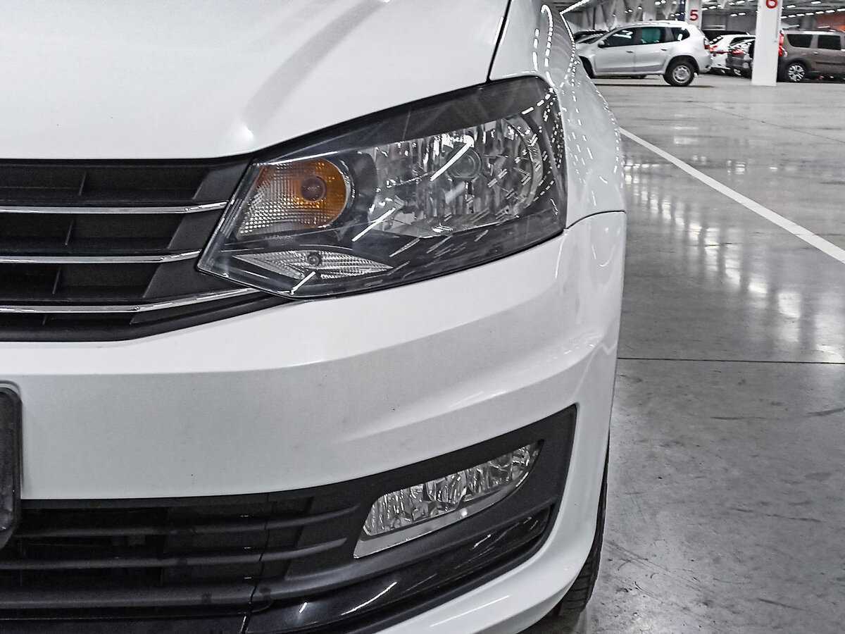 Volkswagen Polo, 2019 Фото №16