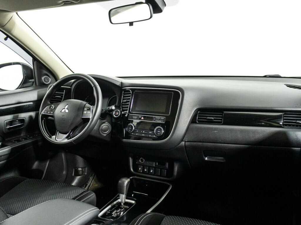 Mitsubishi Outlander, 2019 Фото №6
