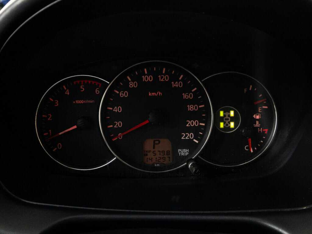 Mitsubishi Pajero Sport, 2014 Фото №12